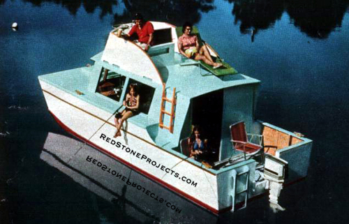 Houseboat on lake.