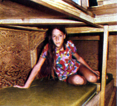 VIEW of one of the two forward permanent  bunks. ThereÃƒÂ¢Ã¢â€šÂ¬Ã¢â€žÂ¢s full standing room between.