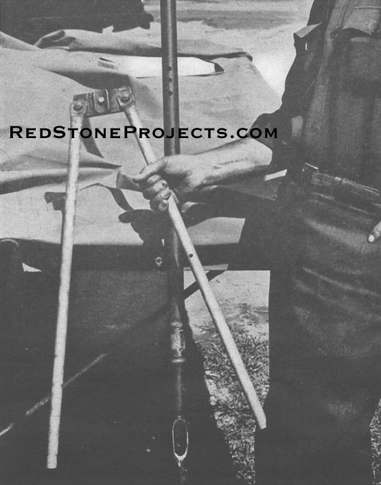 The bracket for the spreader arms look like this. Pipe is welded to braket plate to prevent wobbling.
